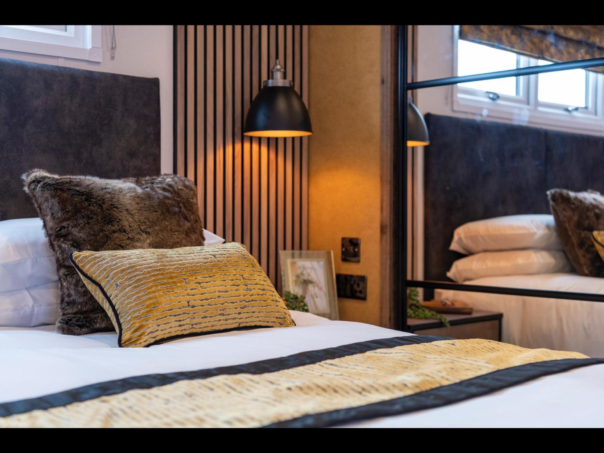 Brackenborough Lakes Resort 劳斯 外观 照片