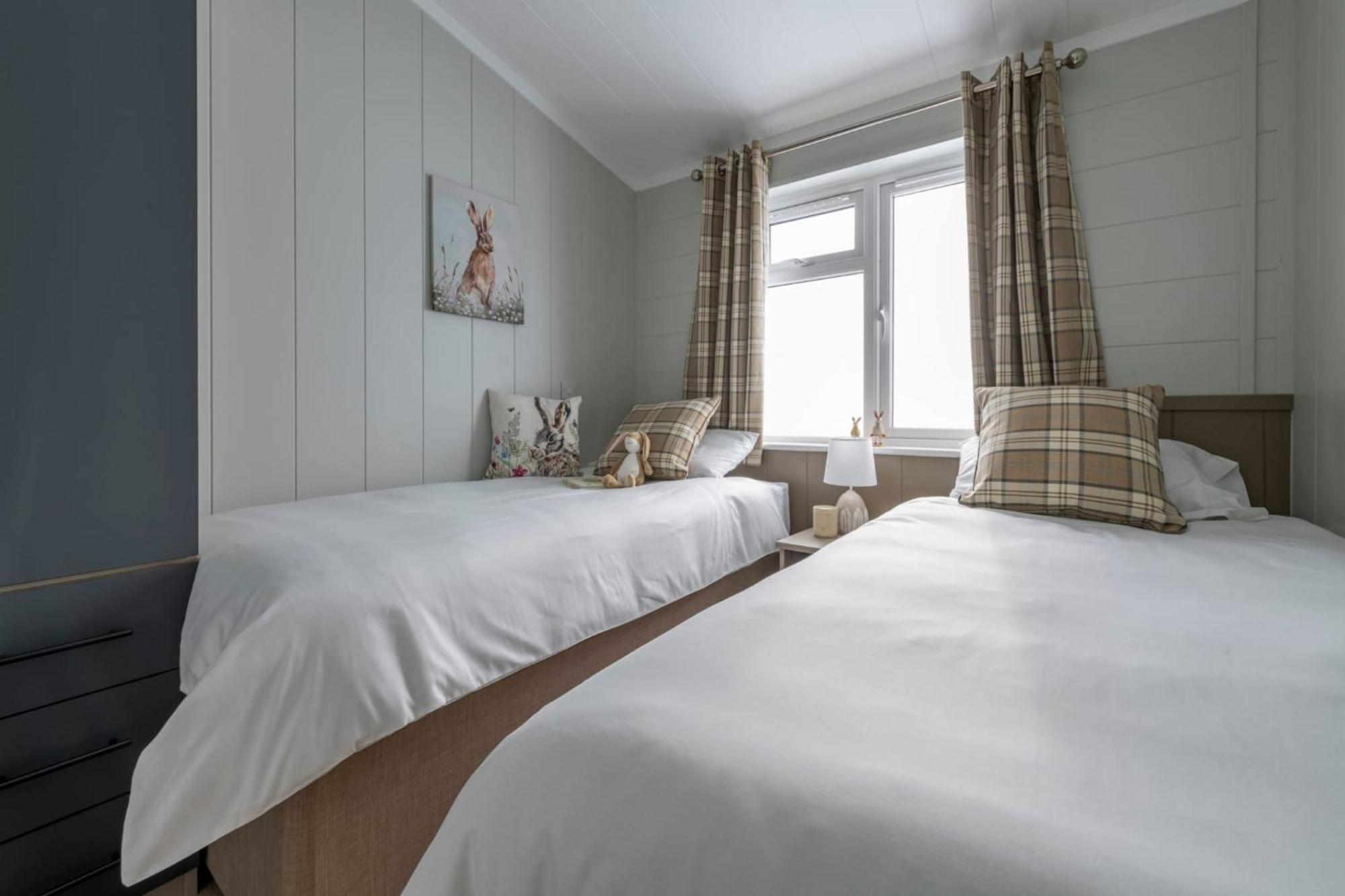 Brackenborough Lakes Resort 劳斯 外观 照片